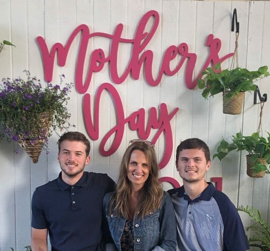 boys_mothers_day